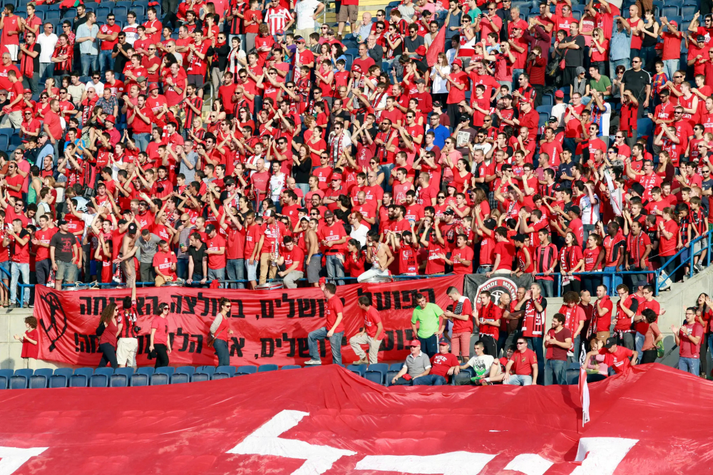Yalla! Fußball, Politik und Fankultur in Israel