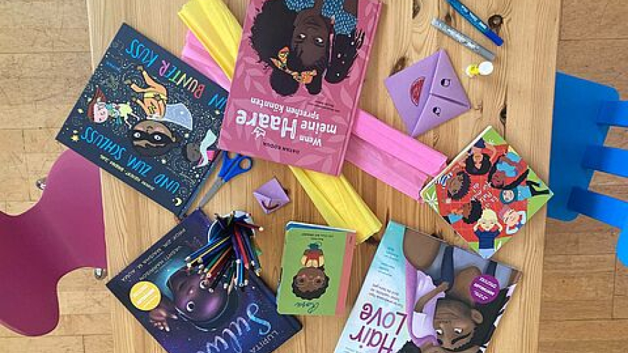 Galaxie der Bücher: Schwarze Kinderbibliothek – Lese- und Bastelangebot